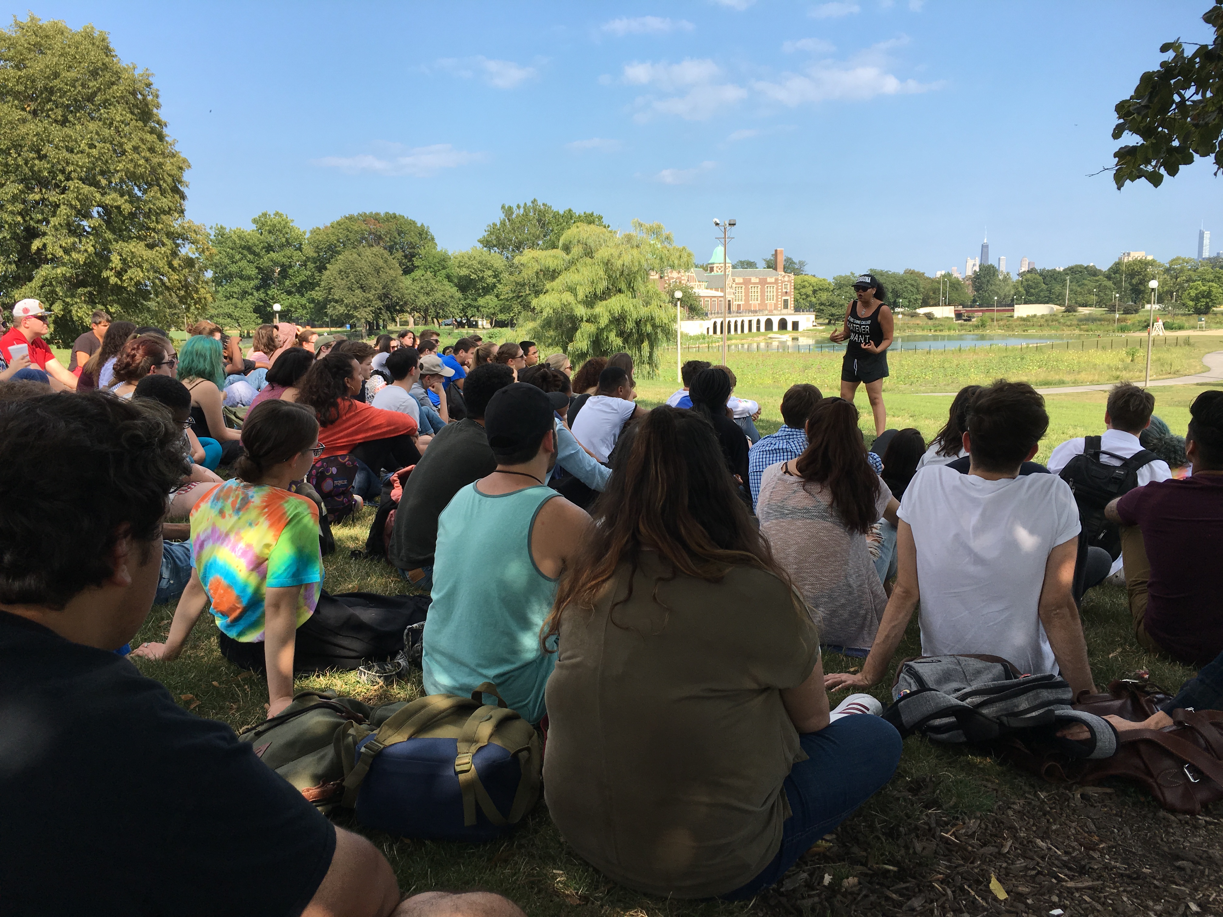 students-in-park students-in-park